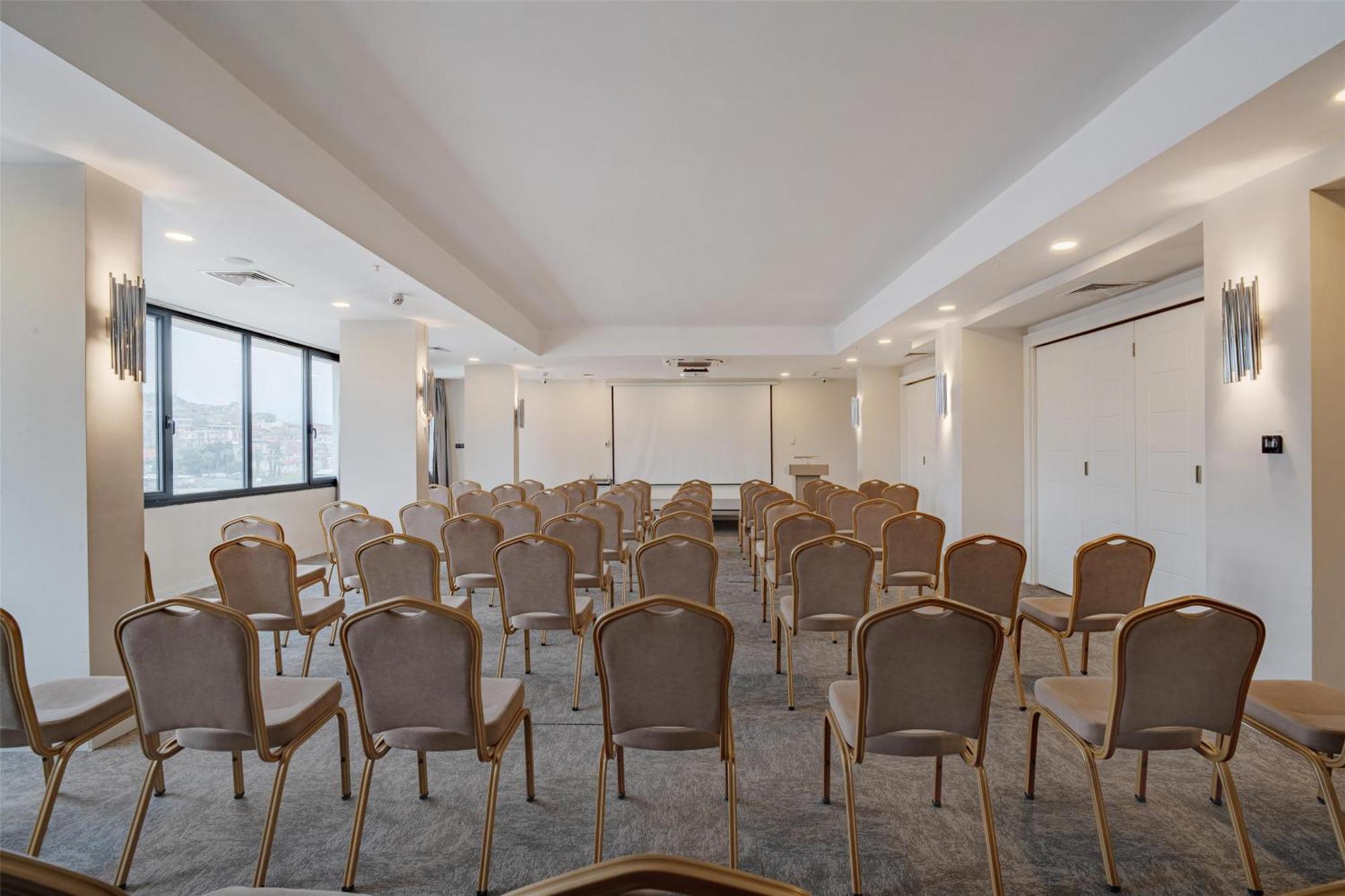 BW Izmir Hotel Extérieur photo