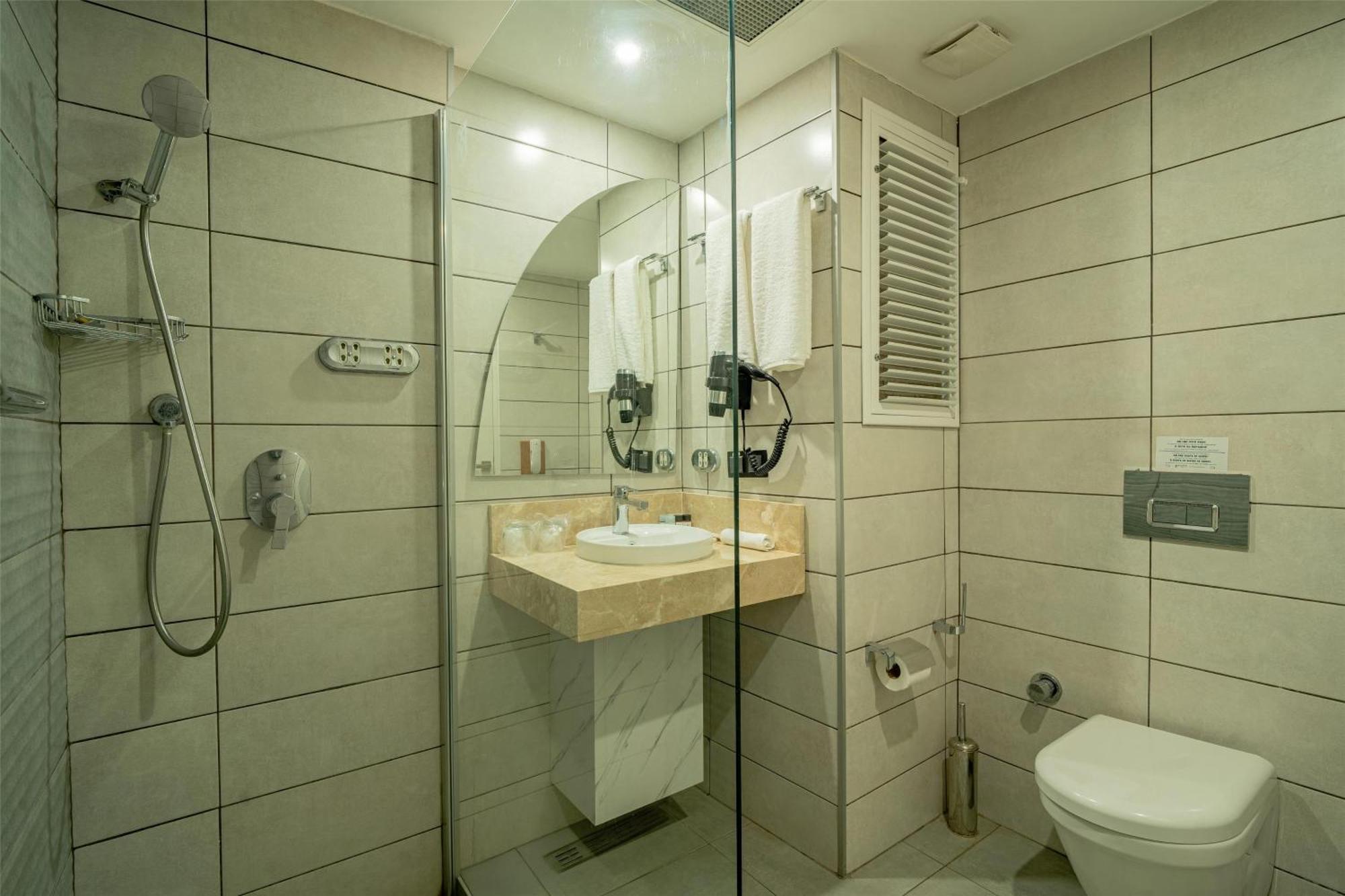 BW Izmir Hotel Extérieur photo